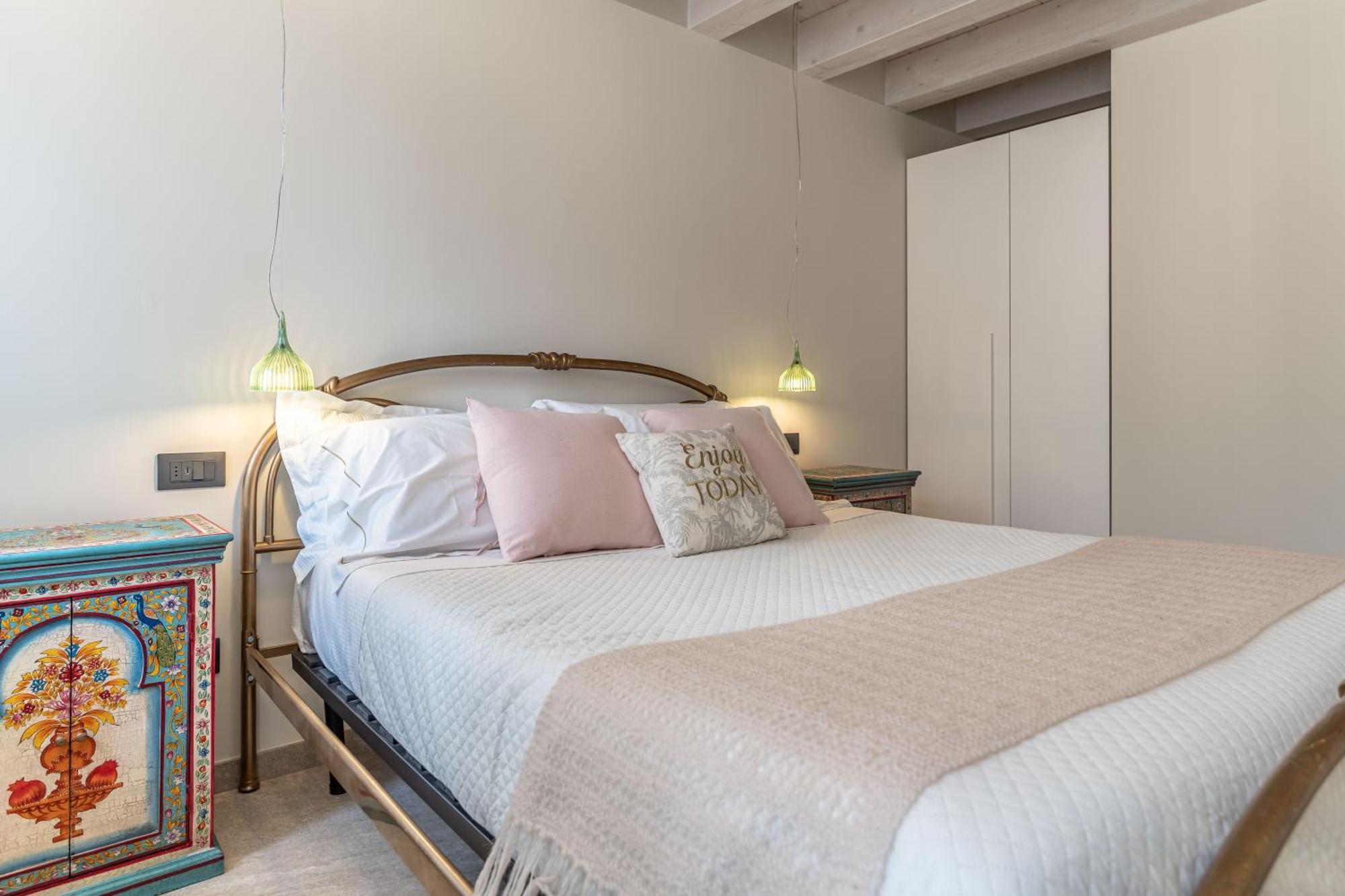شقة Luxury 2Br W/ River Castle View In Borgo Valsugana المظهر الخارجي الصورة