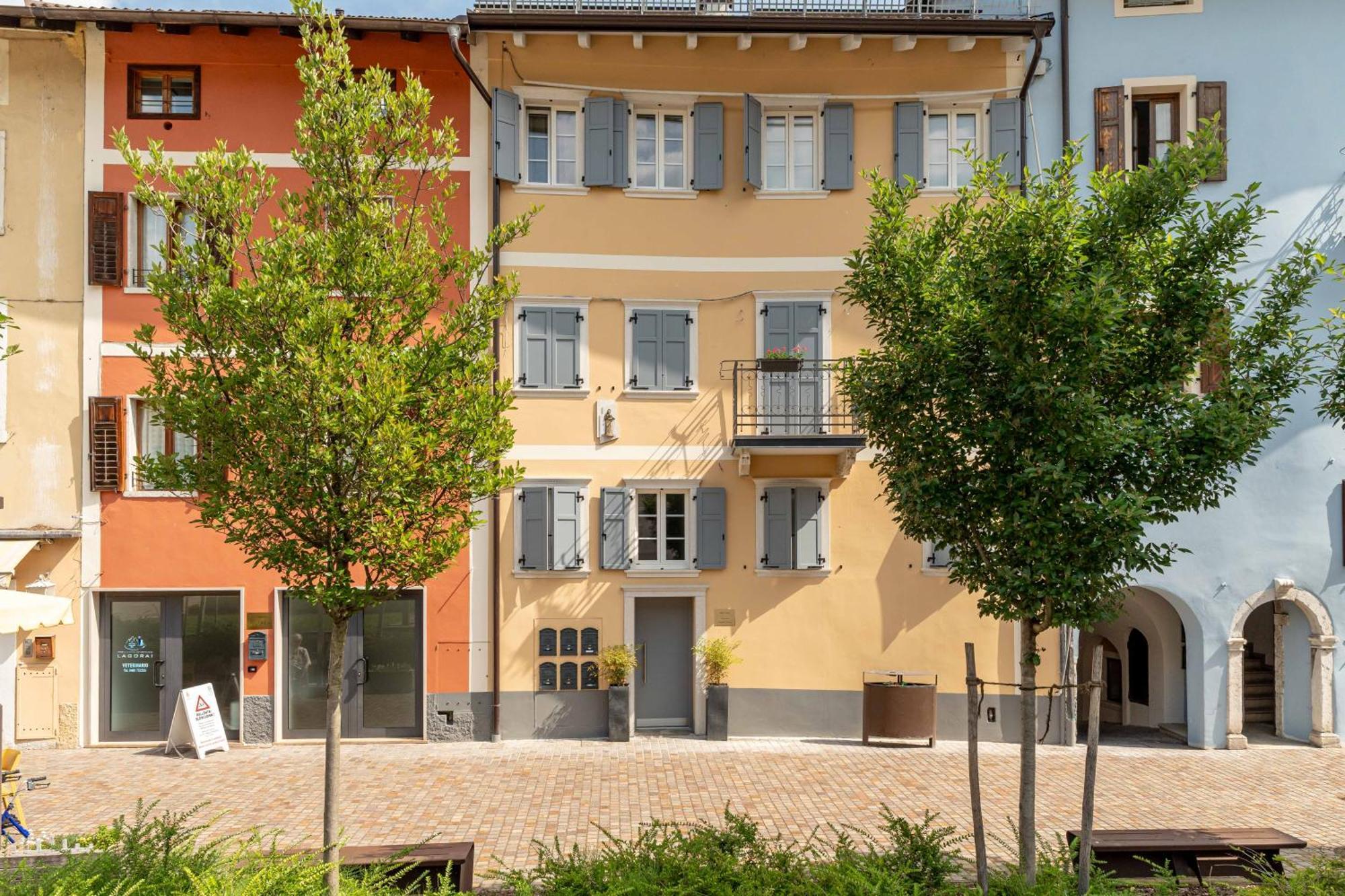 شقة Luxury 2Br W/ River Castle View In Borgo Valsugana المظهر الخارجي الصورة