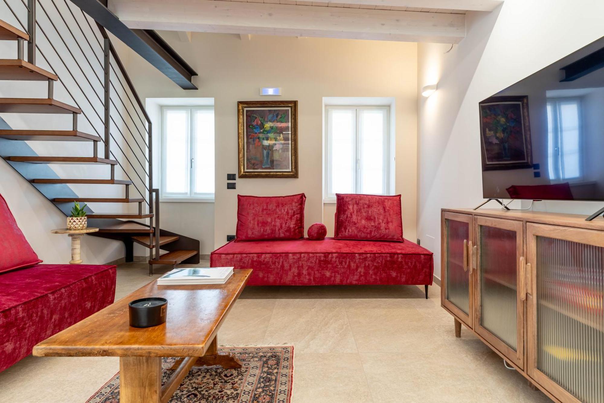 شقة Luxury 2Br W/ River Castle View In Borgo Valsugana المظهر الخارجي الصورة