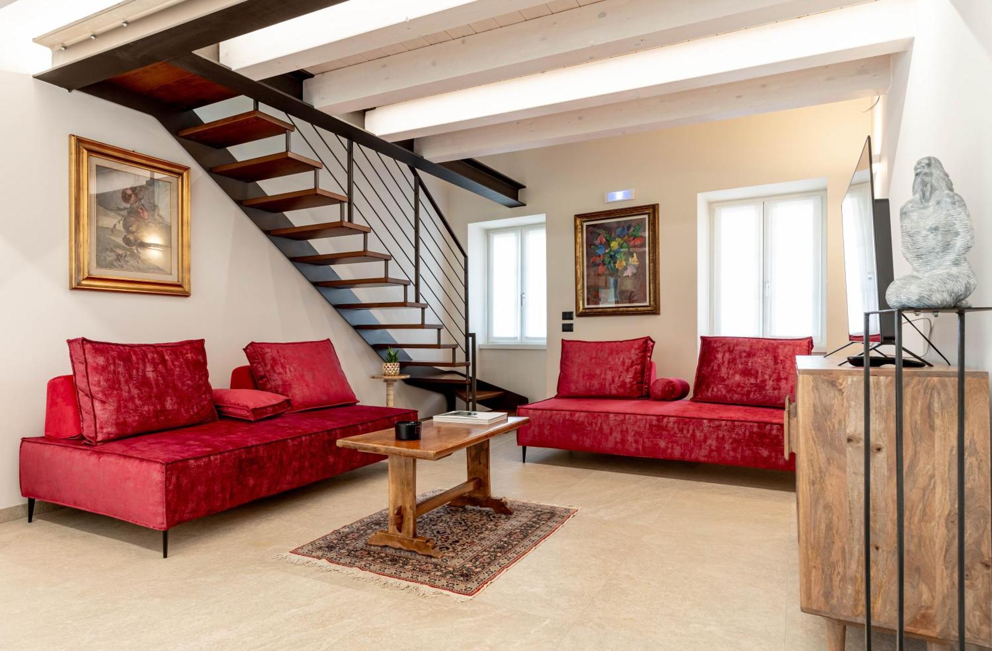 شقة Luxury 2Br W/ River Castle View In Borgo Valsugana المظهر الخارجي الصورة